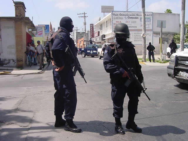 Reportan Polic a Federal baleado en Matamoros Imprimir nota